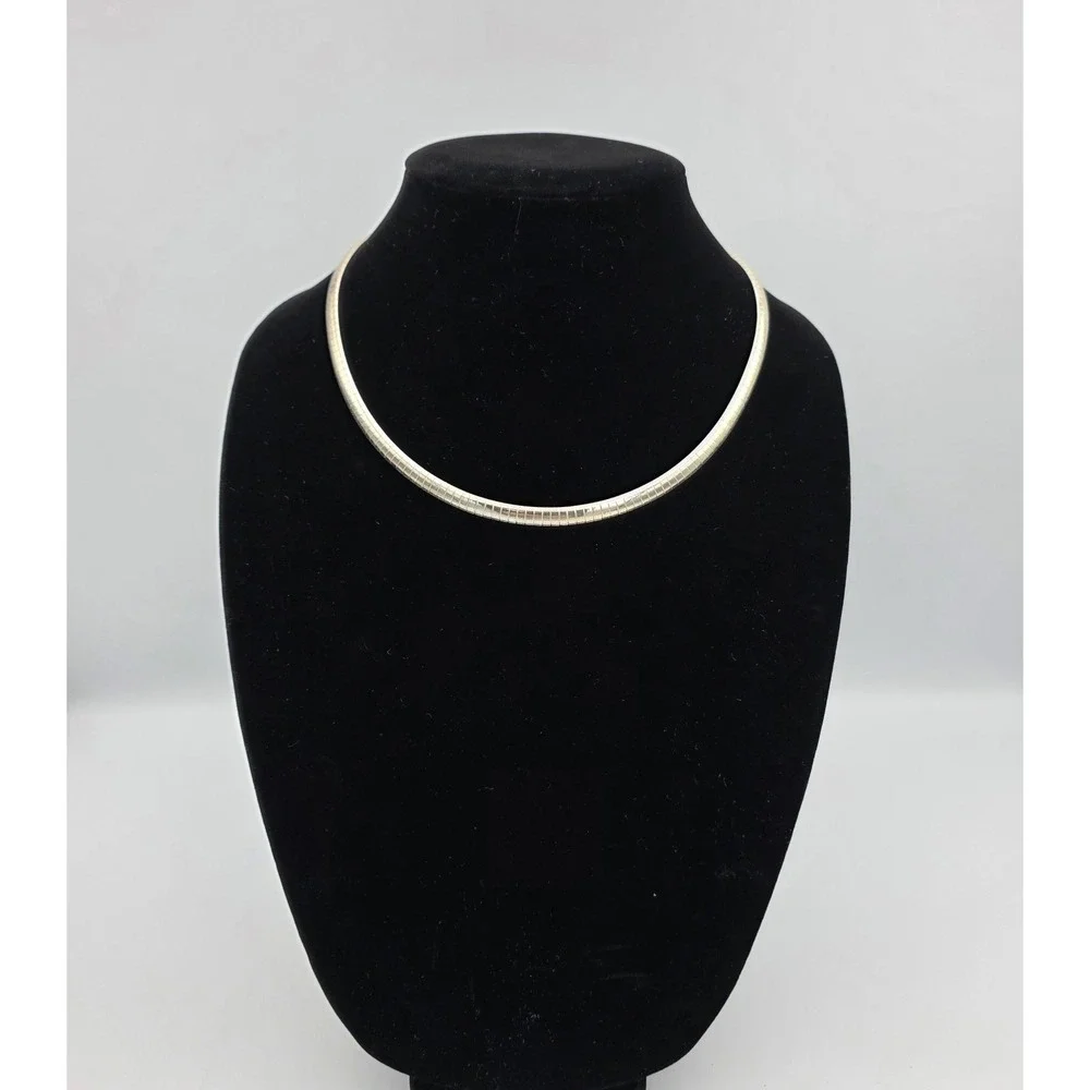 Vtg Snake Chain Silver Tone Necklace Collar Choker Lobster Clasp Minimalist 18